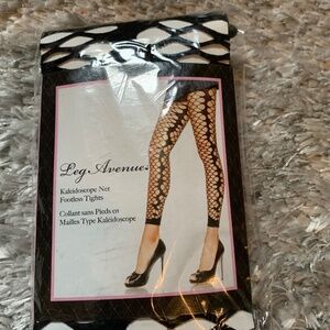 Leg Avenue fishnet tights